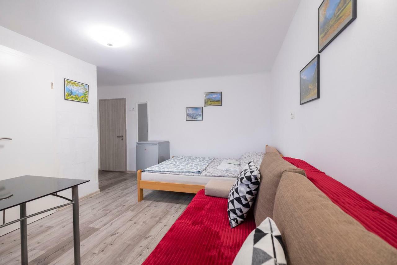 Newly Renovated Studio With Air Conditioner & Free Parking Ljubljana Extérieur photo