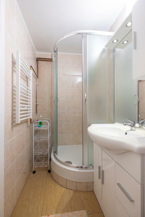 Newly Renovated Studio With Air Conditioner & Free Parking Ljubljana Extérieur photo