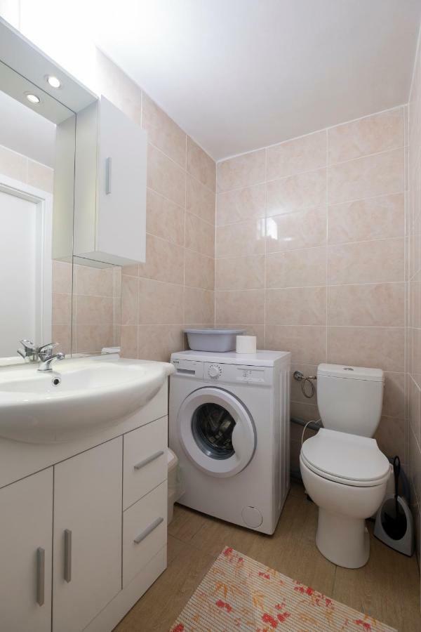 Newly Renovated Studio With Air Conditioner & Free Parking Ljubljana Extérieur photo
